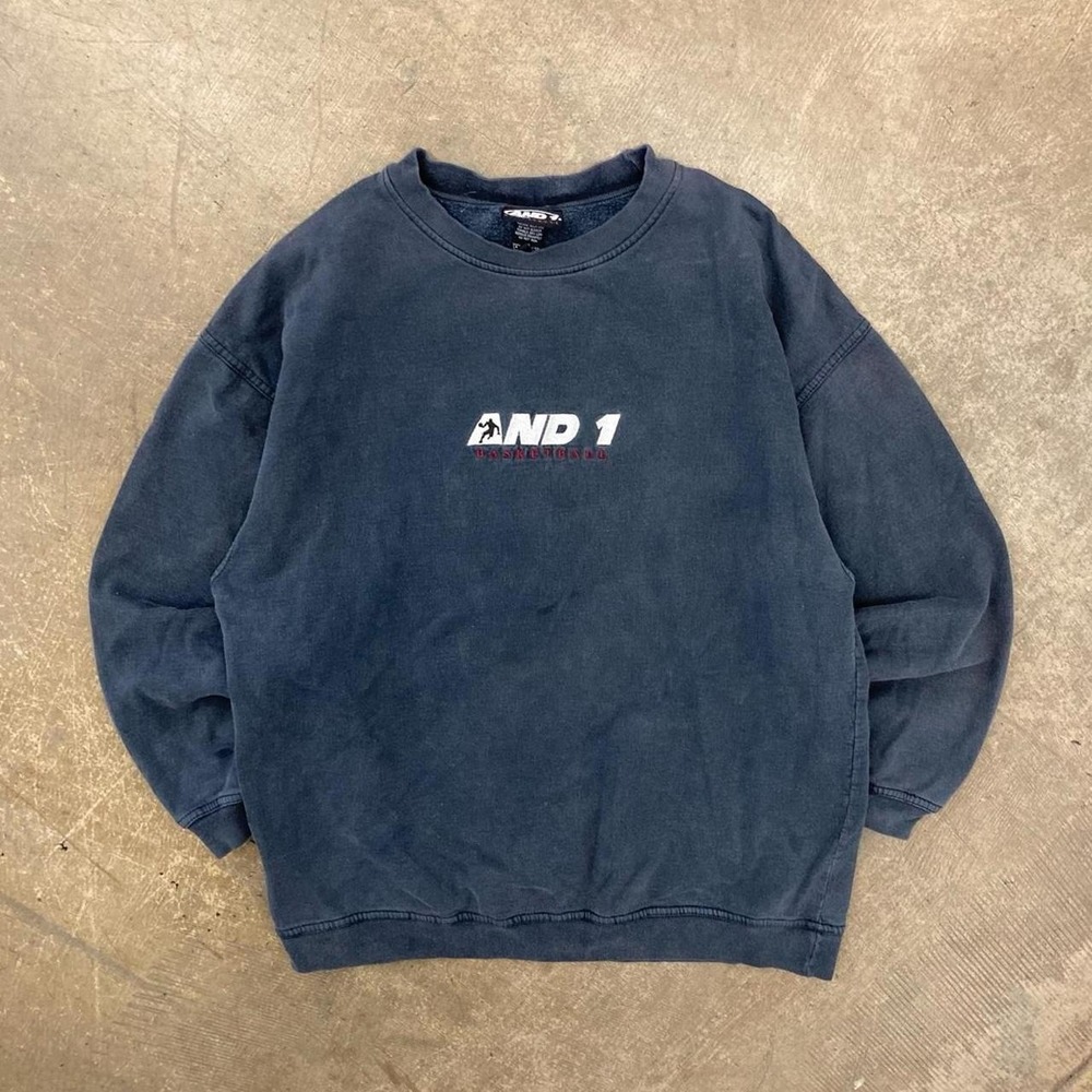 Vintage Y2K AND1 Basketball Spellout Center Logo Sweatshirt Crewneck Large